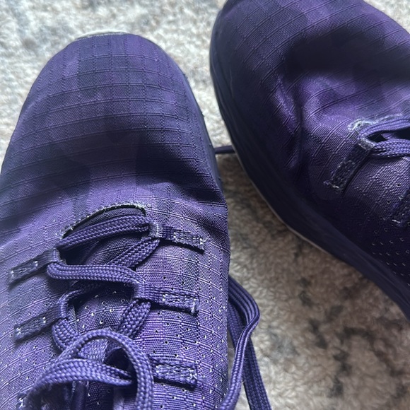 NOBULL runners size 8.5 - Picture 3 of 3